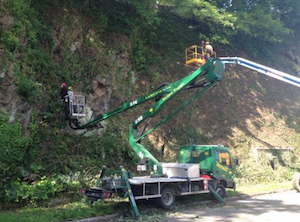 débroussailler falaise avec nacelle